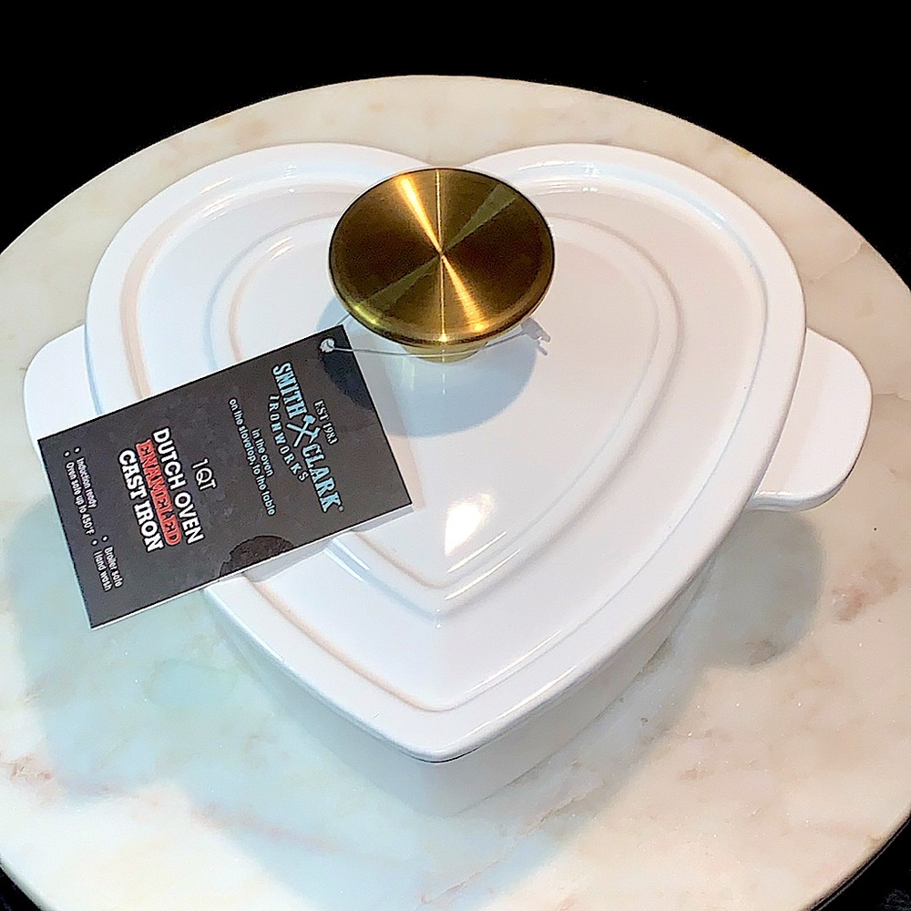 SMITH & CLARK IRONWORKS HEART 2 PC DUTCH OVEN 1 QT WHITE ENAMEL NEW